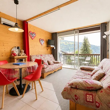 Apartment Skis Aux Pieds Avec Balcon Et Vue A - Fr-1-505-51